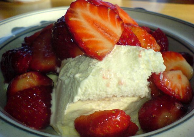 Strawberries and Cream- the tatse of an English summer...