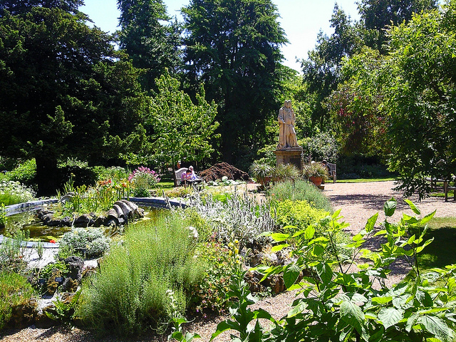 chelsea physic garden